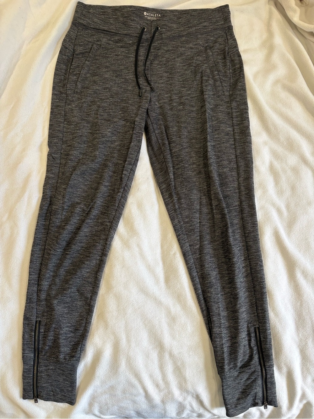 Athleta Women’s Charcoal Heather Zip Ankle Jogger Sweatpants